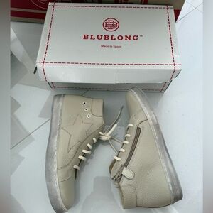 Blublonc girls high top sneakers